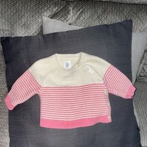 Baby sweater